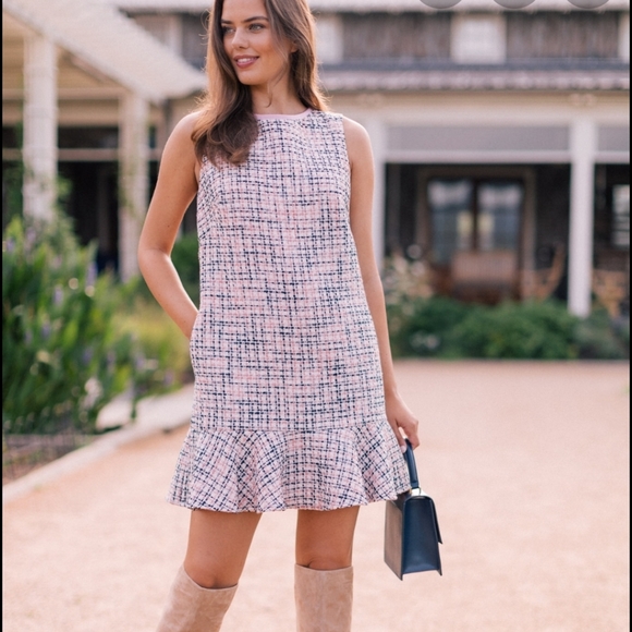 Gal Meets Glam Collection Annika Dress - Picture 3 of 8